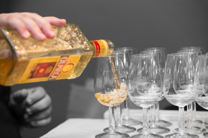 raise your spirits, Verkostungen, Spirituosen, tasting