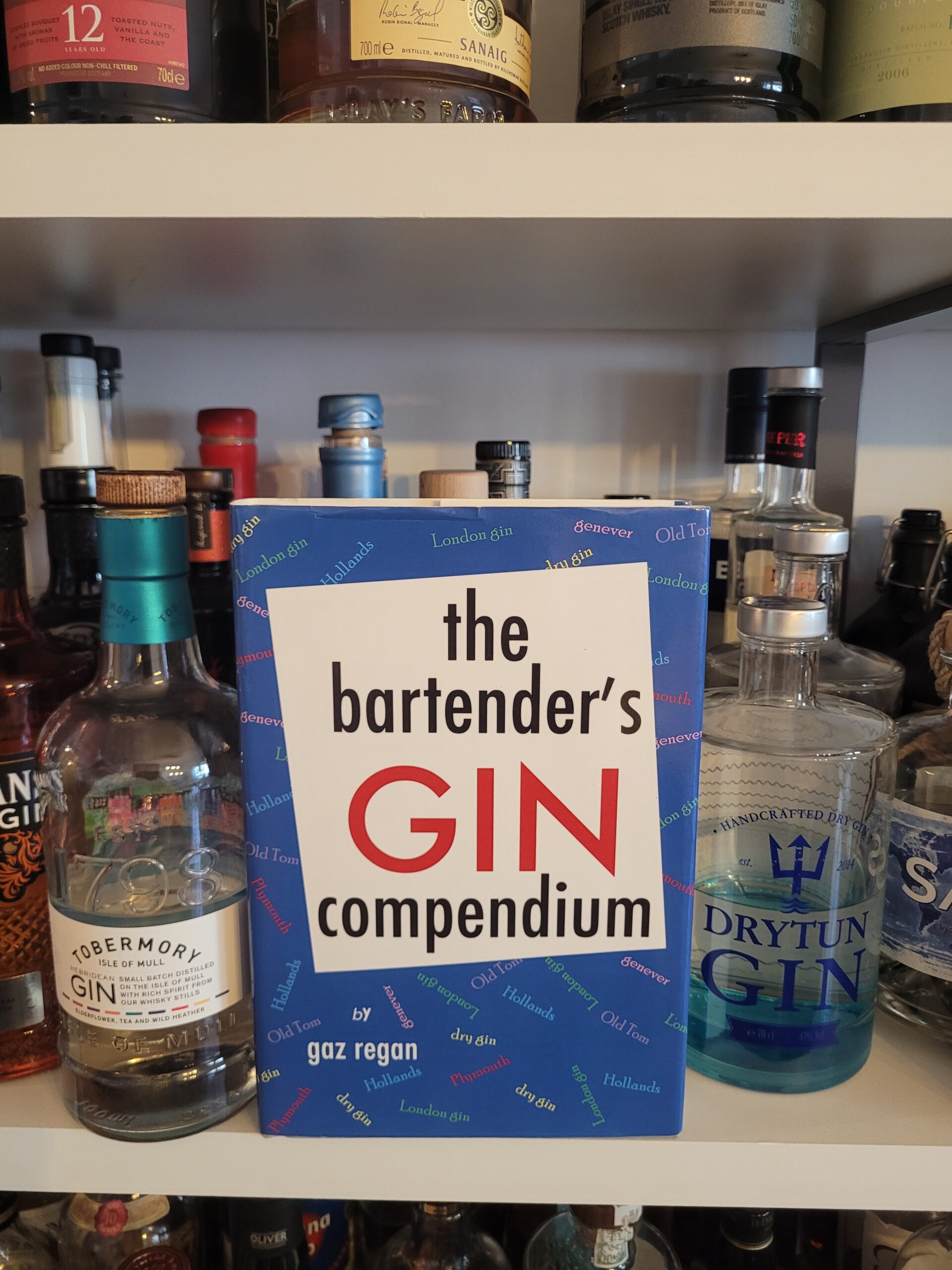 Gin, Fachbuch, Gaz Ragan, Cocktails, Barkeeper